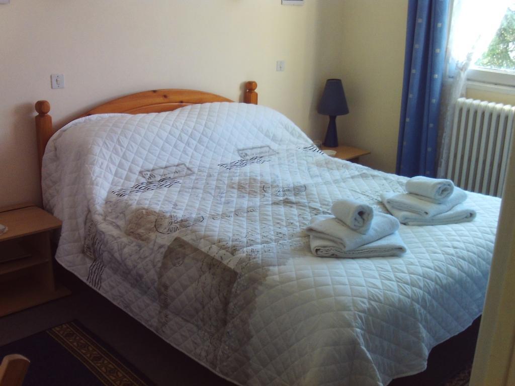 Lenard Charles Bed & Breakfast Juvigny-Val-d'Andaine 외부 사진